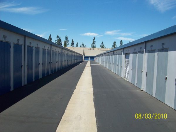 Mini Local Storage - Stanton Self Storage - 11342 Western Ave