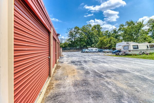 Economy Self Storage - Horseshoe Pike - 3016 Horseshoe Pike
