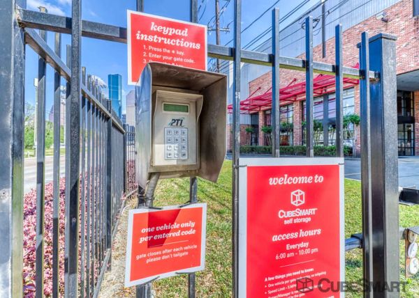 CubeSmart Self Storage - Houston - 1019 W Dallas St - 1019 W Dallas St