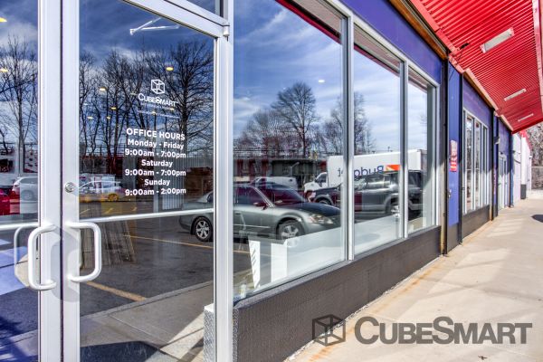 CubeSmart Self Storage - Bronx - 1980 White Plains Rd - 1980 White Plains Rd