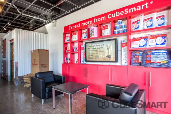 CubeSmart Self Storage - Bronx - 1980 White Plains Rd - 1980 White Plains Rd
