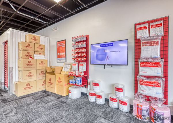 CubeSmart Self Storage - Bronx - 1980 White Plains Rd - 1980 White Plains Rd