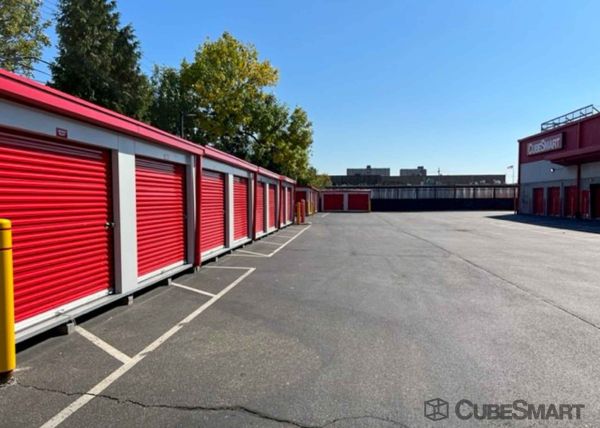 CubeSmart Self Storage - Brooklyn - 486 Stanley Ave - 486 Stanley Ave