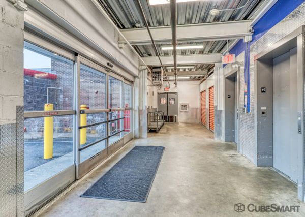 CubeSmart Self Storage - Shelton - 829 Bridgeport Ave