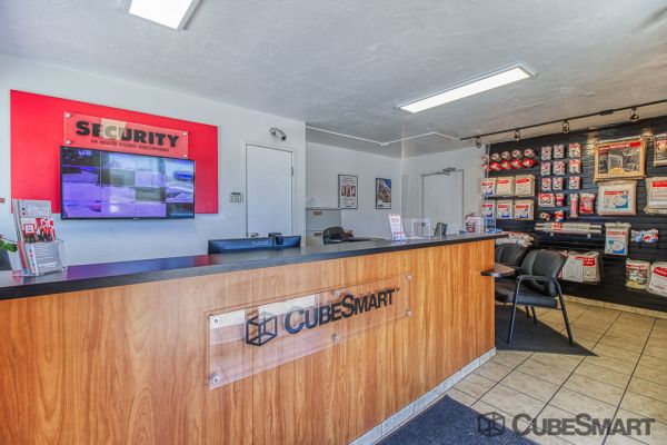 CubeSmart Self Storage - Aurora - 15413 E 18th Ave - 15413 E 18th Ave
