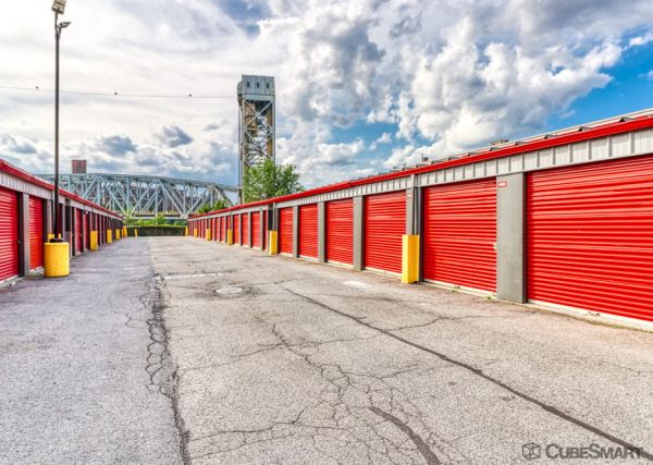 CubeSmart Self Storage - Bronx - 200 E 135th St - 200 E 135th St