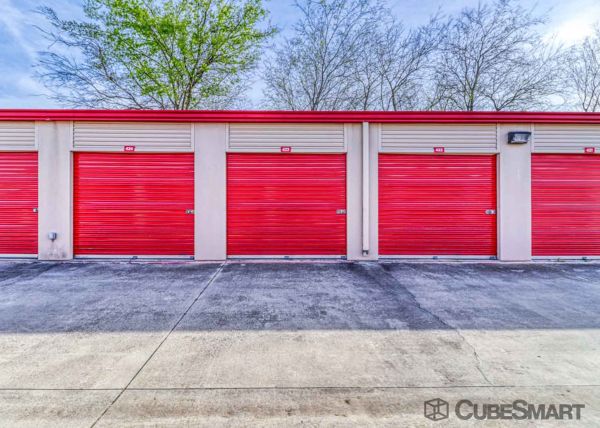 CubeSmart Self Storage - Saginaw - 419 N Saginaw Blvd - 419 N Saginaw Blvd