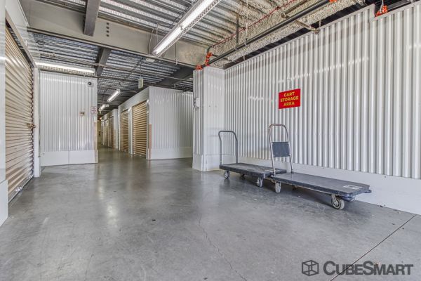 CubeSmart Self Storage - Denver - 6150 Leetsdale Dr - 6150 Leetsdale Dr