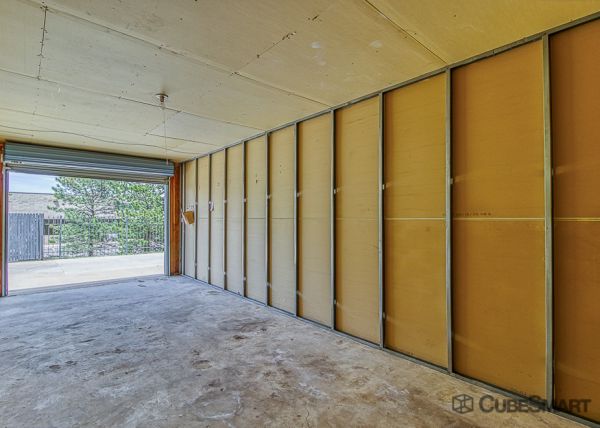 CubeSmart Self Storage - Denver - 1390 S Valentia St - 1390 S Valentia St