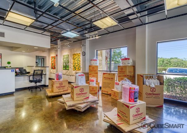 CubeSmart Self Storage - Orlando - 10425 S John Young Pkwy - 10425 S John Young Pkwy