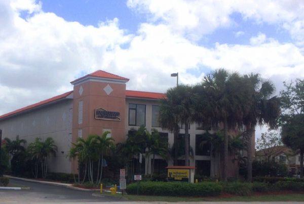 Safeguard Self Storage - Coconut Creek - 3950 West Hillsboro Boulevard
