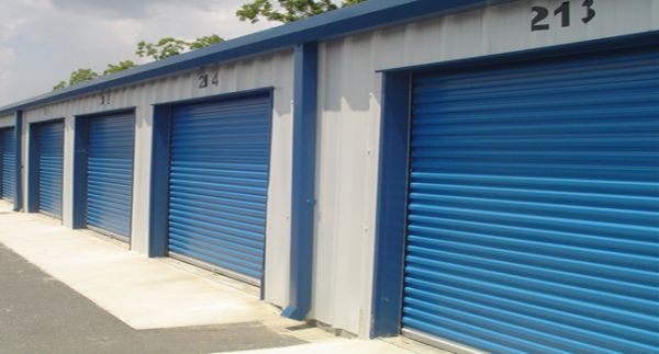 Centerville Self Storage - Houston Lake - 601 Houston Lake Blvd