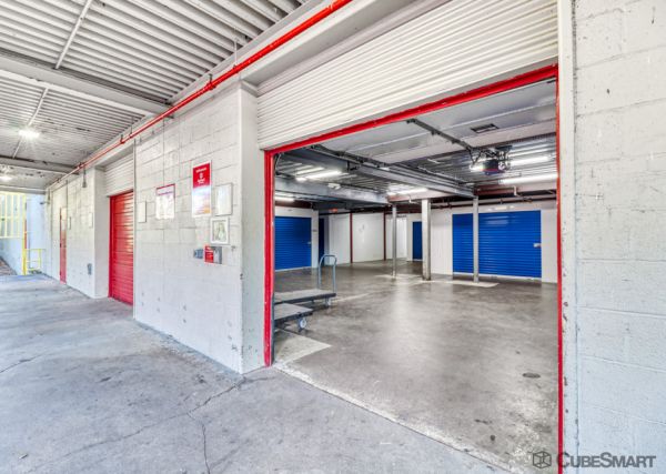 CubeSmart Self Storage - Rockford - 3015 N Main St - 3015 N Main St