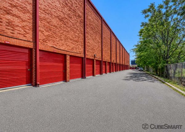 CubeSmart Self Storage - Rahway - 1004 Us Highway 1