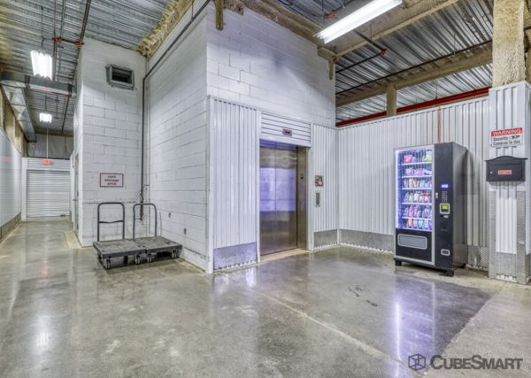CubeSmart Self Storage - Staten Island - 3131 Richmond Terrace