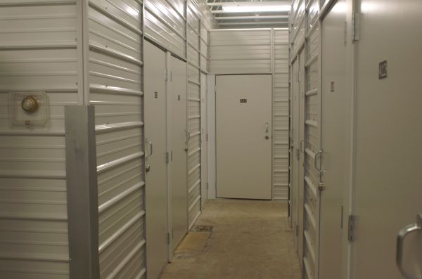 ECStore-It - 13636 US 68