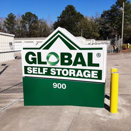 Global Self Storage - Gum Street - 900 North Gum Street
