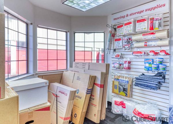 CubeSmart Self Storage - Houston - 7939 Westheimer Rd - 7939 Westheimer Rd