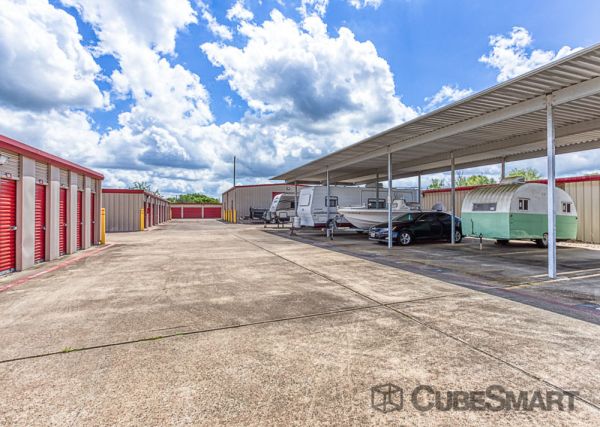 CubeSmart Self Storage - Pearland - 8206 Broadway Street - 8206 Broadway St
