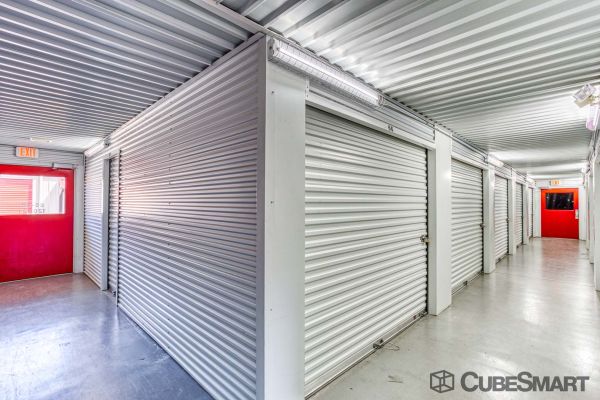 CubeSmart Self Storage - Humble - 7900 Farm To Market 1960 - 7900 FM 1960 West