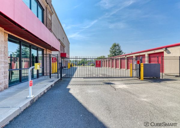 CubeSmart Self Storage - Manchester - 166 Adams Street - 166 Adams Street