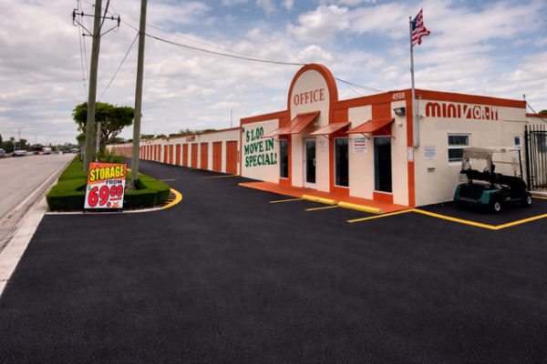 Miami Mini Stor-It - South Miami/Coral Gables - 4555 SW 72nd Ave
