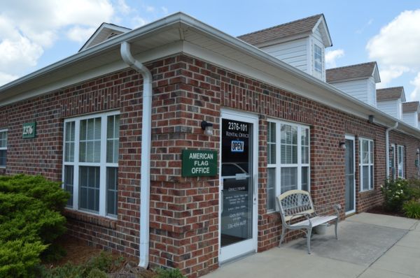 American Flag Storage - Eastchester Drive - 2376 Hickswood Road