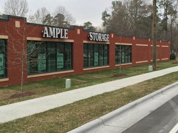 Ample Storage - East Club Blvd - 2240 Dominion Street
