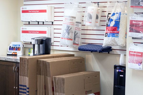 Security Public Storage - 2690 N Main St