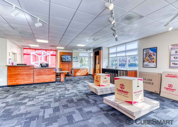 CubeSmart Self Storage - Fort Myers - 11200 Gladiolus Drive - 11200 Gladiolus Drive