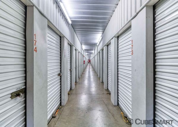 CubeSmart Self Storage - Austin - 2201 South Pleasant Valley Road - 2201 S Pleasant Valley Rd