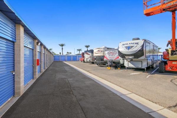 US Storage Centers - Glendale - 5801 West San Miguel Avenue - 5801 West San Miguel Avenue