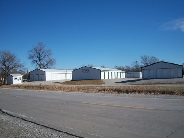 Holliman Storage - 610 Washington Street