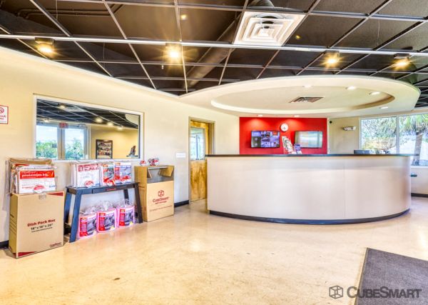 CubeSmart Self Storage - Cape Coral - 2607 Southwest Pine Island Road - 2607 Southwest Pine Island Road
