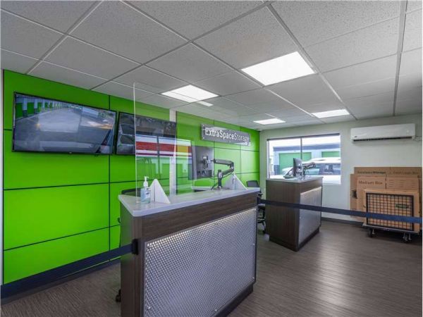 Extra Space Storage - 8005 - N Las Vegas - E Evans Av - 2824 East Evans Avenue