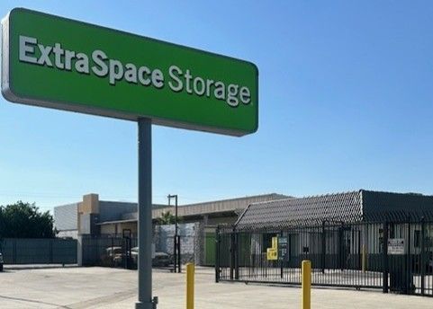 Extra Space Storage - 8061 - San Bernardino - W Highland Ave - 2180 West Highland Avenue