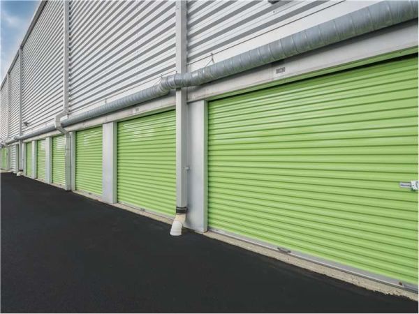 Extra Space Storage - 1094 - Saugus - Broadway - Rte 1 N - 640 Broadway