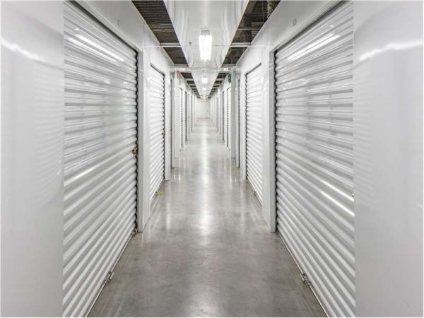 Extra Space Storage - 1042 - Bronx - Edson Av - 2875 Edson Avenue