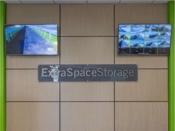 Extra Space Storage - 1067 - Miami - SW 72nd Street - 8890 Southwest 72nd Street