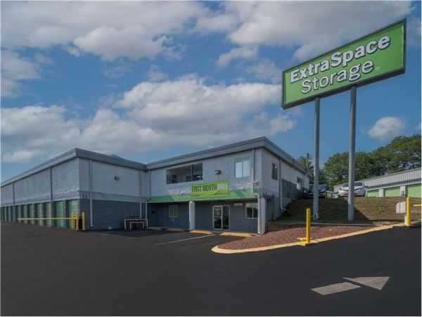 Extra Space Storage - 0321 - Nashville - Annex Ave - 3744 Annex Avenue