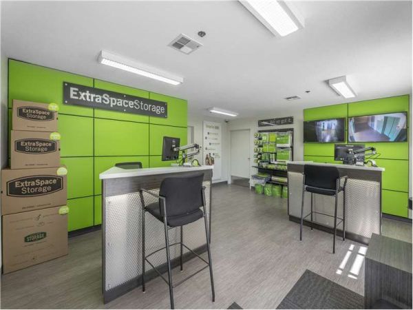 Extra Space Storage - 0416 - Campbell - East Sunnyoaks Ave - 187 East Sunnyoaks Avenue