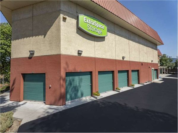 Extra Space Storage - 0416 - Campbell - East Sunnyoaks Ave - 187 East Sunnyoaks Avenue
