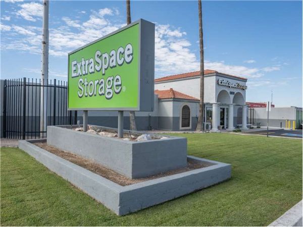 Extra Space Storage - 0777 - Tucson - E 22nd St - 8100 East 22nd Street