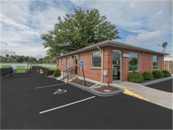 Extra Space Storage - 0782 - Shawnee - W 63rd St - 12977 West 63Rd Street