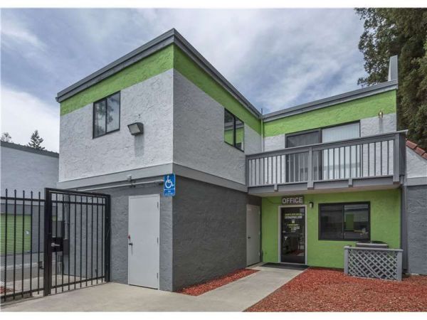 Extra Space Storage - 0794 - San Jose - Thornton Way - 895 Thornton Way