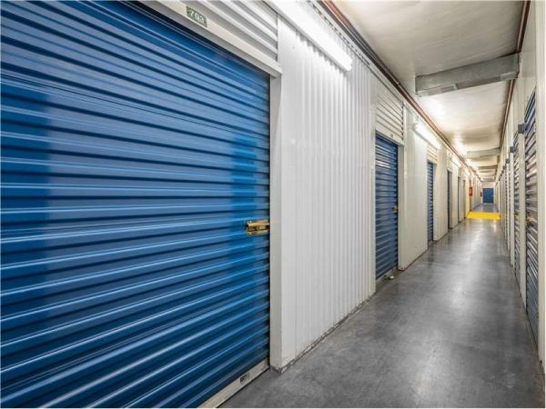 Extra Space Storage - 0815 - Eastpoint - Lakewood Ave - 2960 Lakewood Avenue Southwest