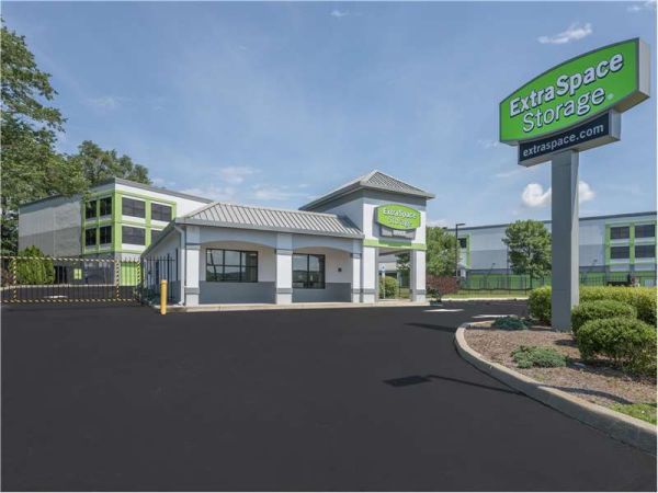Extra Space Storage - 8343 - Fairfield - Route 46 - 593 Route 46