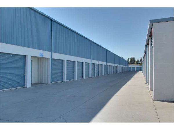 Extra Space Storage - 8374 - San Bernardino - E Highland Avenue - 1755 East Highland Avenue