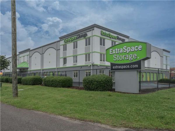 Extra Space Storage - 1571 - Norfolk - Granby St - 2215 Granby Street