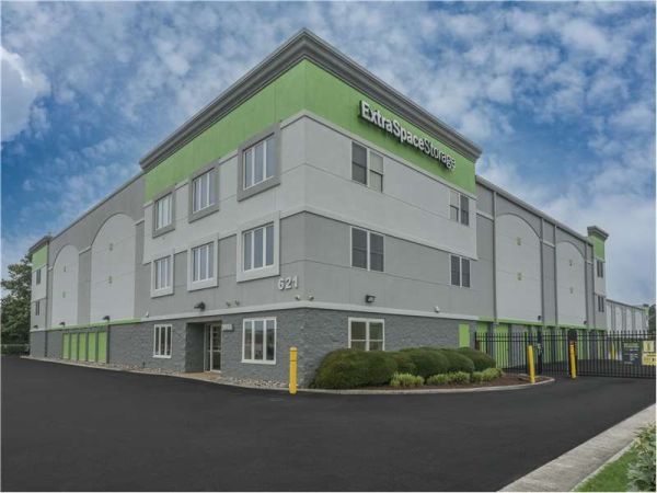 Extra Space Storage - 1582 - Virginia Beach - Village Dr - 621 Village Drive